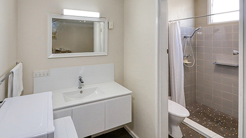 Family Room (Sleeps 5)